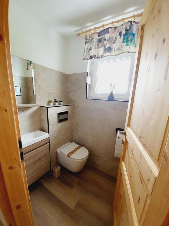 Honey Apartments Zirovnica Ngoại thất bức ảnh
